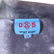 Load image into Gallery viewer, Early 00's OS5 Gothic Y2K Anime Manga Graphic Short Sleeve Shirt