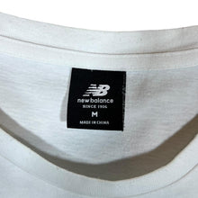 Load image into Gallery viewer, NEW BALANCE Classic Mini Patch Pocket Logo White Short Sleeve T-Shirt