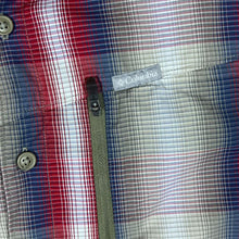 Load image into Gallery viewer, COLUMBIA Omni-Shade Multi Plaid Check Nylon Short Sleeve Shirt