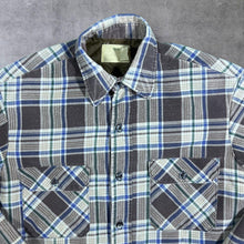 Load image into Gallery viewer, Vintage Fieldmaster Lumberjack Plaid Check Lightly Padded Long Sleeve Flannel Shirt