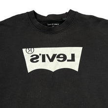 Load image into Gallery viewer, LEVI'S LINE 8 Classic White Tab Logo Spellout Graphic Crewneck Sweatshirt