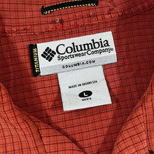 Load image into Gallery viewer, COLUMBIA SPORTSWEAR &quot;Titanium&quot; Burnt Orange Check Short Sleeve Open Collar Shirt
