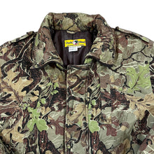 Load image into Gallery viewer, Vintage DUCK HEAD Woodlands Camo Camouflage Print Hunting Fishing Outdoor Padded Jacket
