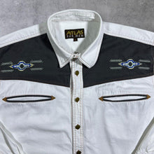 Load image into Gallery viewer, Early 00's Atlas For Men Embroidered Native Cowboy Western White Cotton Long Sleeve Shirt