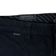 Load image into Gallery viewer, QUIKSILVER Classic Straight Leg Black Skater Chino Pants Trousers
