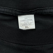 Load image into Gallery viewer, Vintage 90's WALTERS SURF SHACK "Wellington Pier" Surfer Souvenir Graphic Single Stitch T-Shirt