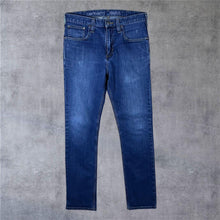 Load image into Gallery viewer, Carhartt "Straight Fit" Classic Blue Denim Regular Straight Leg Jeans
