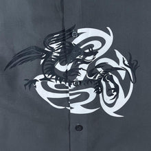 Load image into Gallery viewer, Early 00's Identic Goth Y2K Tribal Dragon Graphic Grey Short Sleeve Shirt
