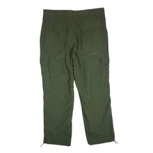 Load image into Gallery viewer, DUFFS Skateboards Classic Green Outdoor Hiking Windbreaker Utility Track Pants Trousers