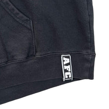 Load image into Gallery viewer, NFL Team Apparel LA RAIDERS Embroidered Football Spellout Black Pullover Hoodie