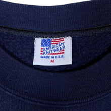 Load image into Gallery viewer, Vintage USA "Washington DC" Made In USA Embroidered Souvenir Spellout Crewneck Sweatshirt
