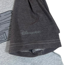 Load image into Gallery viewer, Vintage DISNEYLAND PARIS Tigger Basketball Graphic Raglan T-Shirt