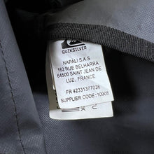 Load image into Gallery viewer, QUIKSILVER Classic Surfer Skater Logo Spellout Graphic Black Rucksack Backpack Bag