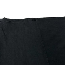 Load image into Gallery viewer, Vintage 90's WALTERS SURF SHACK "Wellington Pier" Surfer Souvenir Graphic Single Stitch T-Shirt