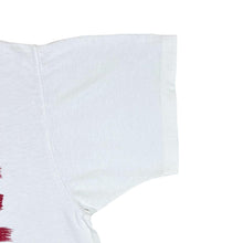 Load image into Gallery viewer, Vintage 90's AMERICA Souvenir Flag Spellout Graphic White Single Stitch T-Shirt