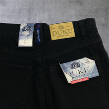 Load image into Gallery viewer, Deadstock Early 00's Duke Jeanswear Comfort Fit Zip Fly Black Denim Jeans