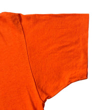 Load image into Gallery viewer, Vintage Trench Ultra (1994) NFL TAMPA BAY BUCCANEERS Football Graphic Single Stitch T-Shirt