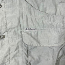 Load image into Gallery viewer, Columbia Sportswear Classic Beige Utility Hiking Outdoor Short Sleeve Polyester Shirt