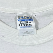 Load image into Gallery viewer, Vintage RIDERS OF BRIDGEWATER "Hoggin' The Bridge IV" Biker Club Souvenir Spellout Graphic T-Shirt