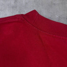 Load image into Gallery viewer, Early 00's Oakley Skater Surfer Spellout Graphic Red Short Sleeve T-Shirt