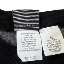 Load image into Gallery viewer, Vintage WARNER BROS. (1991) "London" Looney Tunes Bugs Bunny Souvenir Graphic Crewneck Sweatshirt