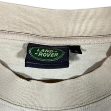 Load image into Gallery viewer, Vintage LAND ROVER (2000) "Land Rover Adventure" Graphic Cream T-Shirt