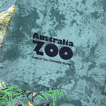 Load image into Gallery viewer, Vintage Australia Zoo "Crocodile" Souvenir Graphic Green Tie Dye Cotton T-Shirt