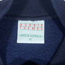 Load image into Gallery viewer, Vintage 90's Aussie Themes AUSTRALIAN GUMFLOWER Souvenir Graphic Crewneck Sweatshirt