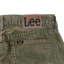 Load image into Gallery viewer, Early 00's LEE "Seattle" Classic Khaki Brown Corduroy Cord Straight Leg Trousers