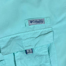 Load image into Gallery viewer, COLUMBIA PFG Fishing Turquoise Tactel Nylon Utility Short Sleeve Shirt