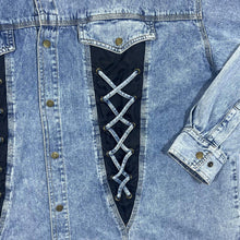 Load image into Gallery viewer, Vintage 90's JOHN BANER Lace Panel Cowboy Western Style Long Sleeve Blue Denim Shirt