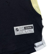 Load image into Gallery viewer, Reebok NHL Pittsburgh Penguins "Malkin" Ice Hocket Sports Jersey Top