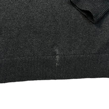 Load image into Gallery viewer, TOMMY HILFIGER Embroidered Mini Logo Pima Cotton Cashmere V-Neck Sweater Jumper