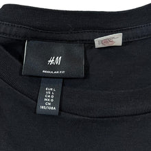 Load image into Gallery viewer, H&M x THE ROLLING STONES "Voodoo Lounge 1994" Graphic Spellout Rock Band T-Shirt