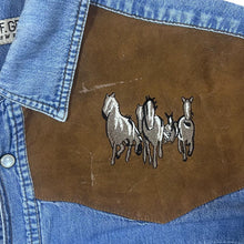 Load image into Gallery viewer, Vintage John F. Gee Cowboy Western Embroidered Horse Blue Denim Popper Long Sleeve Shirt