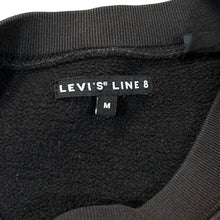 Load image into Gallery viewer, LEVI'S LINE 8 Classic White Tab Logo Spellout Graphic Crewneck Sweatshirt