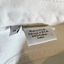 Load image into Gallery viewer, Vintage CALVIN KLEIN CK Jeans Classic White Tapered Mom Jeans