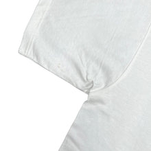 Load image into Gallery viewer, Early 00's Friendly T's JAMAICA "Smile Mon!" Souvenir Tourist Spellout Graphic T-Shirt