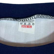 Load image into Gallery viewer, Vintage EURO 2000 CAMPAIGN "Beware Of The Dog" England Football Polyester T-Shirt