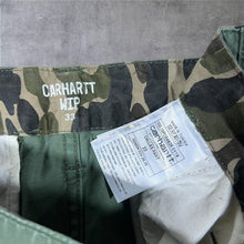 Load image into Gallery viewer, Carhartt "Dallas Pant" Green Camo Trim Relaxed Straight Chino Cropped Trousers