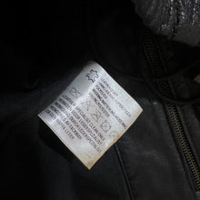 Load image into Gallery viewer, Vintage CLASSIC MENS CLOTHING Genuine Real Black Zip Leather Jacket