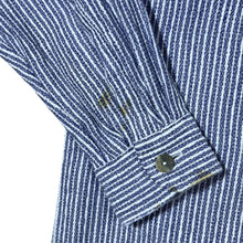 Load image into Gallery viewer, Vintage 90's Cavori "Sporting" Blue White Patterned Striped Long Sleeve Button-Up Shirt