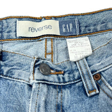 Load image into Gallery viewer, Vintage GAP BLUE JEANS "Reverse Fit" Classic High Waist Mom Blue Denim Jeans