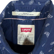 Load image into Gallery viewer, LEVI'S "Modern Fit" Paisley Patterned Pearl Snap Popper Button Cotton Shirt
