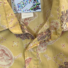 Load image into Gallery viewer, Vintage 90's Cimarron Malaguena Floral Yellow Western Cowboy Popper Long Sleeve Shirt