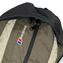 Load image into Gallery viewer, BERGHAUS "Twenty Four Seven" System Flow Hiking Outdoor Rucksack Backpack Bag