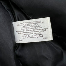 Load image into Gallery viewer, Vintage CASUALS Classic Genuine Real Black Leather Zip Jacket