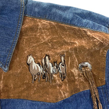 Load image into Gallery viewer, Vintage John F. Gee Cowboy Western Horse Blue Denim Cotton Long Sleeve Shirt