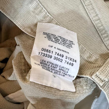 Load image into Gallery viewer, Early 00's LEVI'S 551 Classic Beige Corduroy Cord Straight Leg Trousers