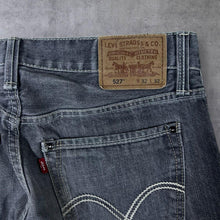 Load image into Gallery viewer, Levi's 527 Classic Washed Grey Low Rise Boot Cut Denim Jeans